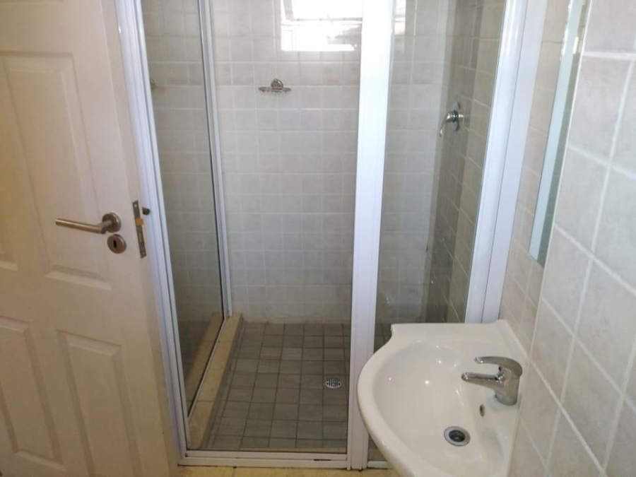 1 Bedroom Property for Sale in Die Bult Western Cape
